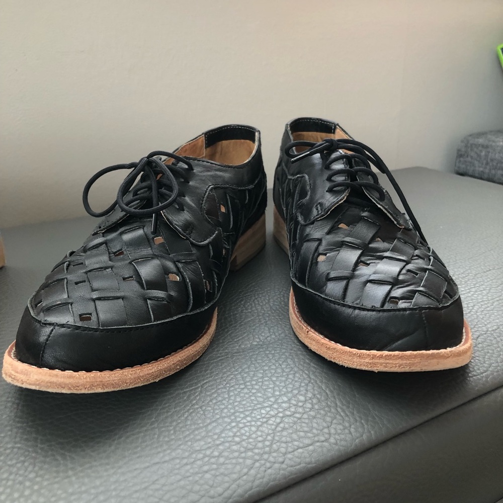 Fiel Roti Cutout Loafer- 10.5